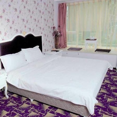 Chengdu Lilac Hotel Fei Cheng Branch Exteriér fotografie