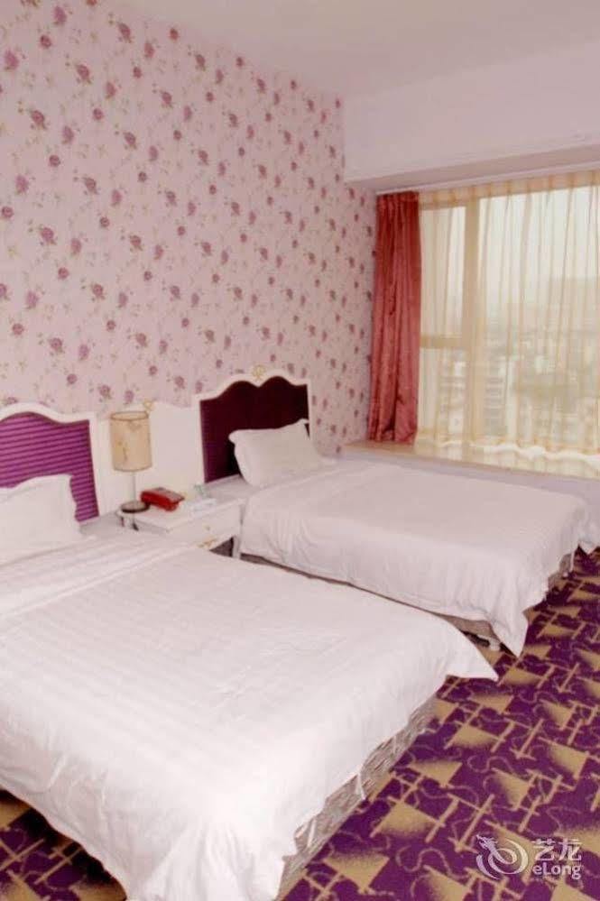 Chengdu Lilac Hotel Fei Cheng Branch Exteriér fotografie
