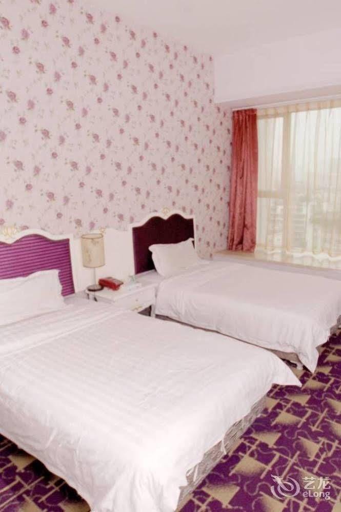Chengdu Lilac Hotel Fei Cheng Branch Exteriér fotografie